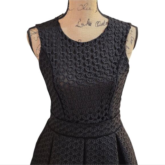 Maje Rosianne Black Fit and Flare Eyelet Dress Cocktail Party Occasion Size Med - Picture 3 of 16